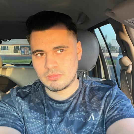 ChrisM (ID: 1425633924977139713) — Live Shows & Streaming on LiveMe | Top Live Streaming Platform