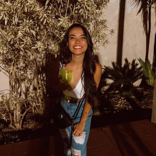 👻 who (ID: 1264402136251375617) — Live Shows & Streaming on LiveMe | Top Live Streaming Platform