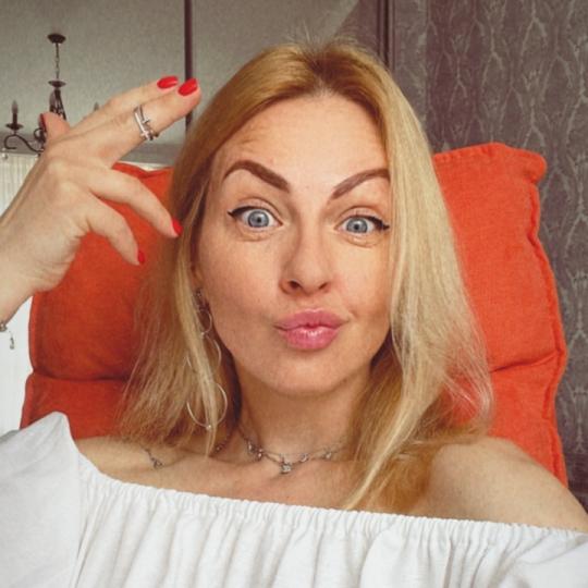 𝕲𝖗𝖆𝖛𝖎𝖙𝖞🦄 (ID: 1369644311905443841) — Live Shows & Streaming on LiveMe | Top Live Streaming Platform