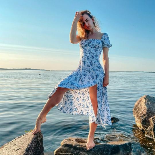 White👑Queen👑 (ID: 1440246981569159169) — Live Shows & Streaming on LiveMe | Top Live Streaming Platform