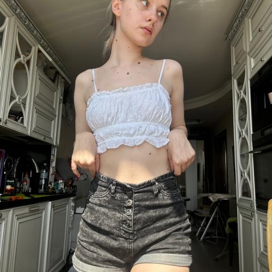 𝔸𝕟𝕪𝕄𝕠𝕣𝕖✨83k (ID: 1669438603046870017) — Live Shows & Streaming on LiveMe | Top Live Streaming Platform