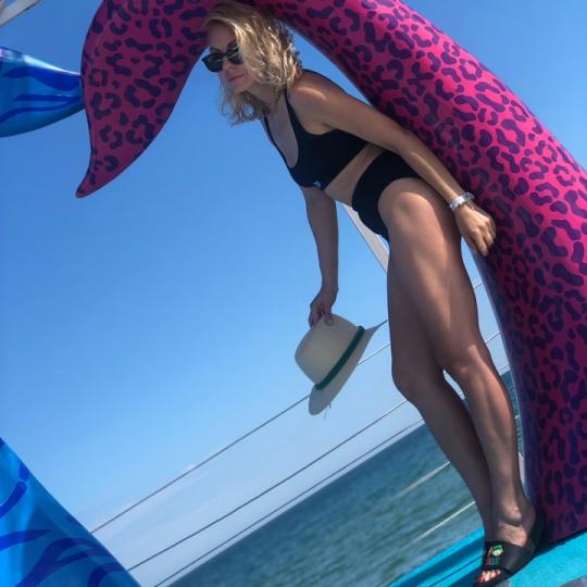 𝕲𝖗𝖆𝖛𝖎𝖙𝖞🦄 (ID: 1369644311905443841) — Live Shows & Streaming on LiveMe | Top Live Streaming Platform