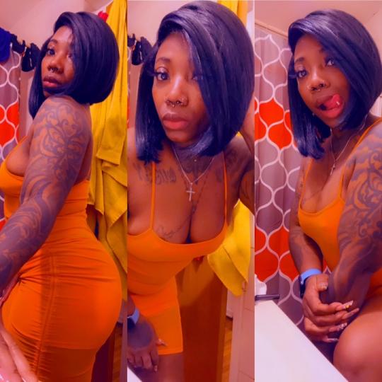 CͭIͣˢCͭIͤᶠᵘˡ🄽🄵🄴🌷 (ID: 1357357477003403265) — Live Shows & Streaming on LiveMe | Top Live Streaming Platform