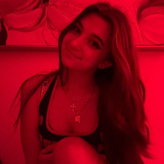 Keekee-11479934 (ID: 1888256860982008833) — Live Shows & Streaming on LiveMe | Top Live Streaming Platform