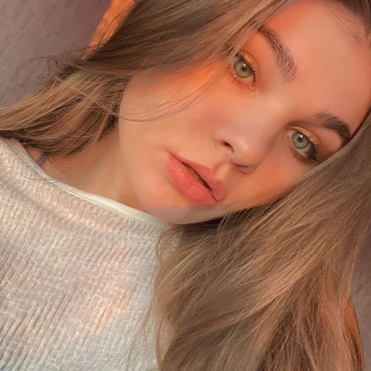 🧨Lini🧨 (ID: 1620043164702893057) — Live Shows & Streaming on LiveMe | Top Live Streaming Platform
