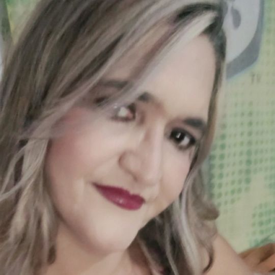 🌈adri🔆🛡 (ID: 1726396257307090945) — Live Shows & Streaming on LiveMe | Top Live Streaming Platform