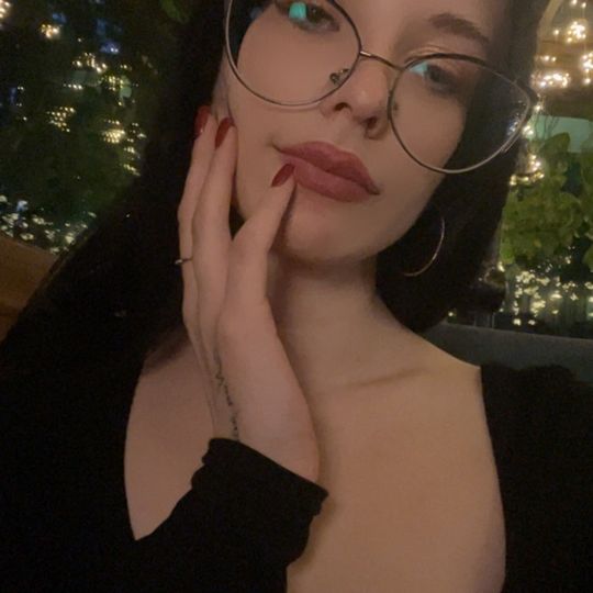 Lizа (ID: 1818224314706856961) — Live Shows & Streaming on LiveMe | Top Live Streaming Platform