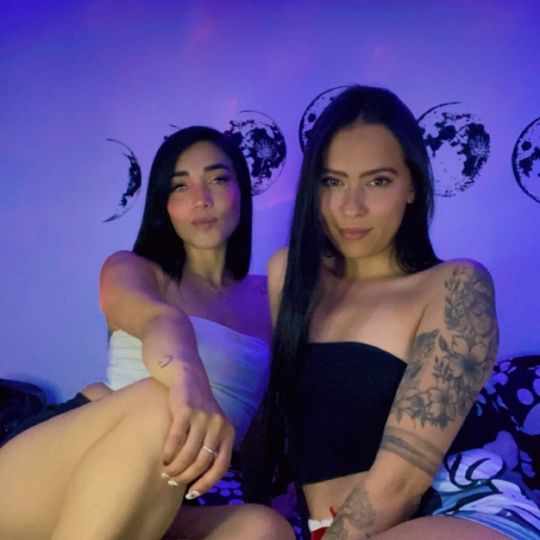 𝓔𝓶𝓲𝓵𝔂✨🌺 (ID: 1602094211082598401) — Live Shows & Streaming on LiveMe | Top Live Streaming Platform