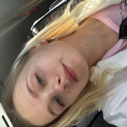 𝔸𝕟𝕪𝕄𝕠𝕣𝕖✨ (ID: 1669438603046870017) — Live Shows & Streaming on LiveMe | Top Live Streaming Platform