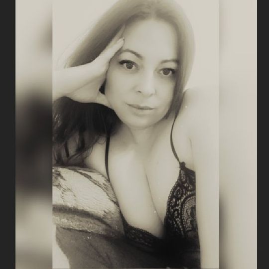 AMANĐA (ID: 1458110785569038337) — Live Shows & Streaming on LiveMe | Top Live Streaming Platform