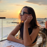 𝐀𝐝𝐞𝐥𝐞 🏝️🌊 Liveme profile