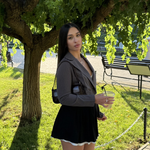 𝐕 profile picture