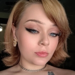 Tori Strachn Liveme profile