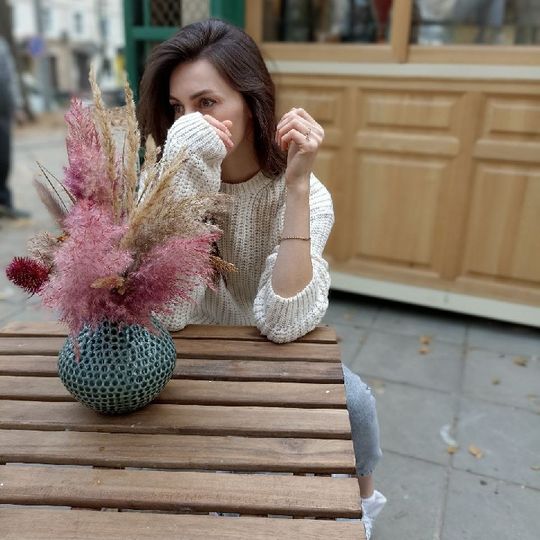 Oly✨ (ID: 1800272152342565889) — Live Shows & Streaming on LiveMe | Top Live Streaming Platform