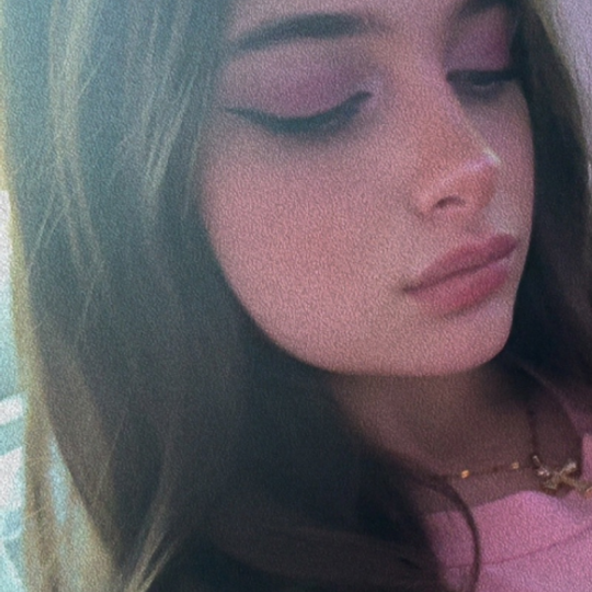 Keekee-11479934 (ID: 1888256860982008833) — Live Shows & Streaming on LiveMe | Top Live Streaming Platform