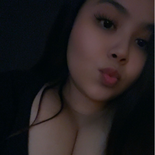 Bigbootylatina20 (ID: 2084192063443263489) — Live Shows & Streaming on LiveMe | Top Live Streaming Platform