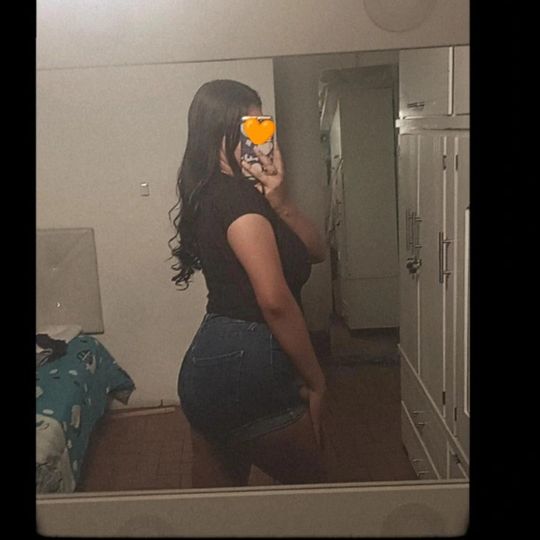 hella (ID: 1890219202937201665) — Live Shows & Streaming on LiveMe | Top Live Streaming Platform